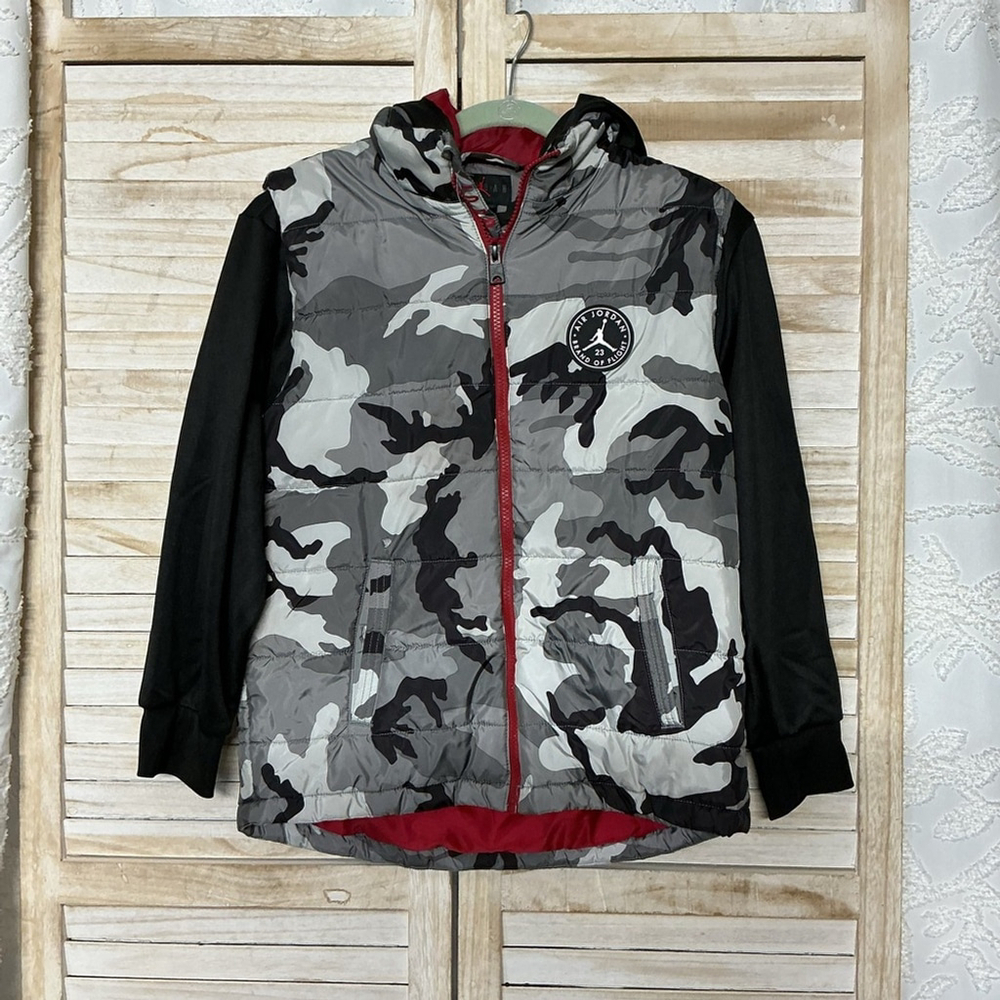 Jordan Black and Gray Camouflage Puffer Jacket
